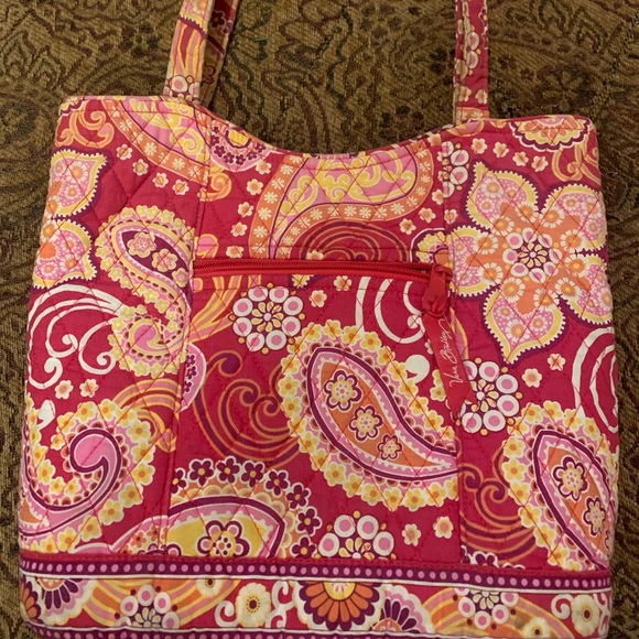 Vera Bradley - Picture 9 of 10